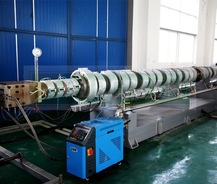 Second-hand extruded board equ